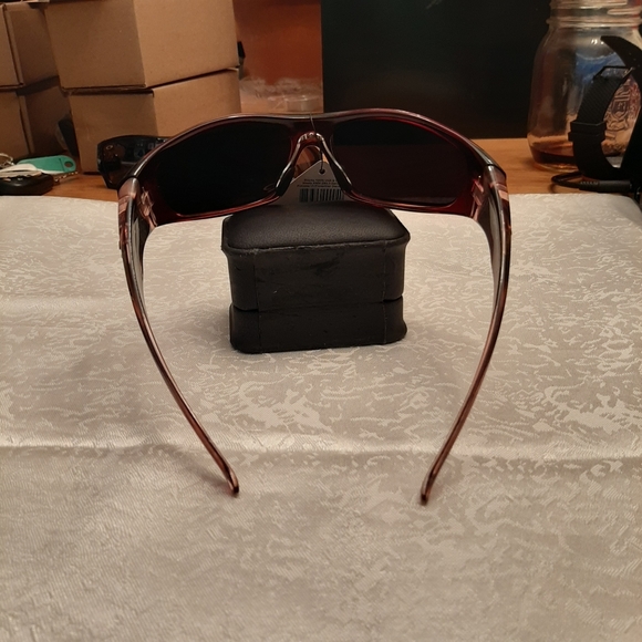 Man's Sunglasses - Picture 6 of 8